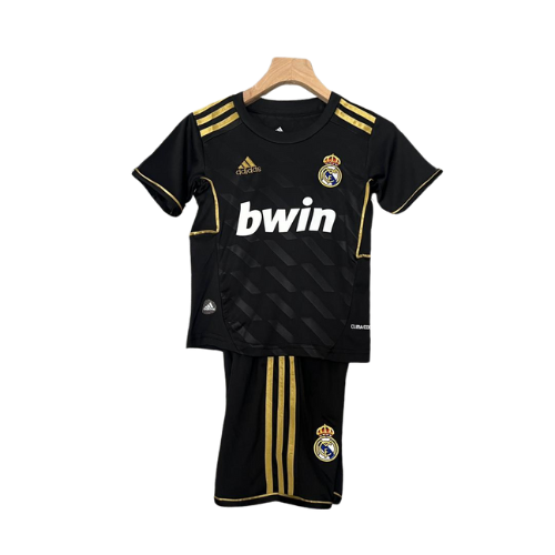 KIT PARA NIÑOS REAL MADRID