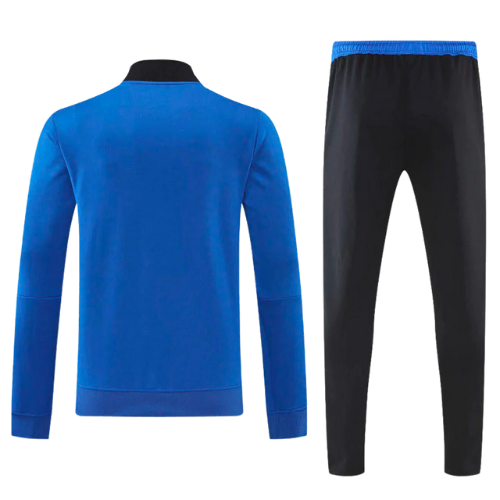 KIT CHAQUETA CON CAPUCHA + CHÁNDAL AZUL REAL MADRID 2021