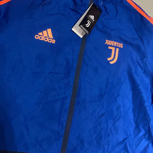 CHAQUETA CON CAPUCHA Y CREMALLERA JUVENTUS 2021/22