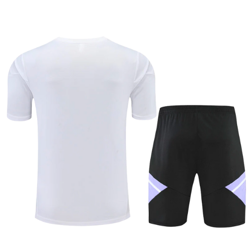 KIT MAILLOT BLANCO + PANTALÓN CORTO REAL MADRID 2022/23