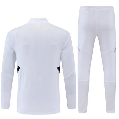 KIT CHAQUETA BLANCA + CHÁNDAL REAL MADRID 2022