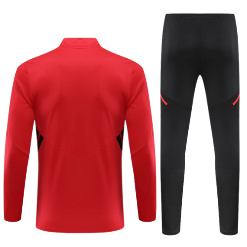 KIT CHAQUETA ROJA + CHÁNDAL MANCHESTER UNITED 2022/23