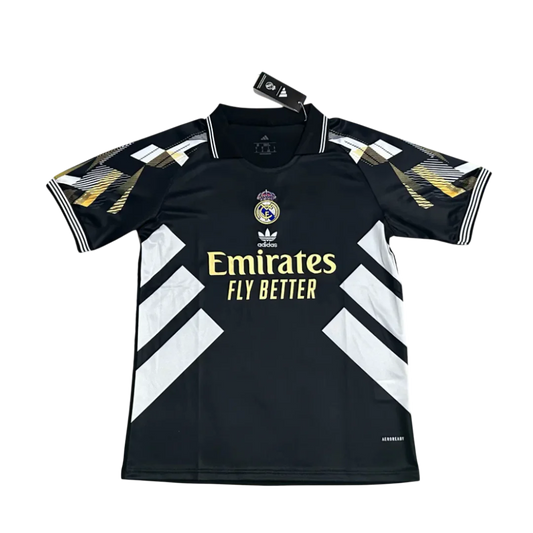 CAMISETA REAL MADRID EDICIÓN ESPECIAL 2025/26
