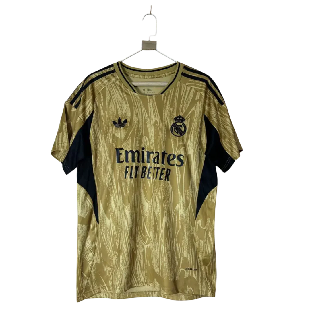 CAMISETA REAL MADRID EDICIÓN ESPECIAL 2025/26