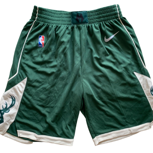 PANTALONES CORTOS BUCKS 2023