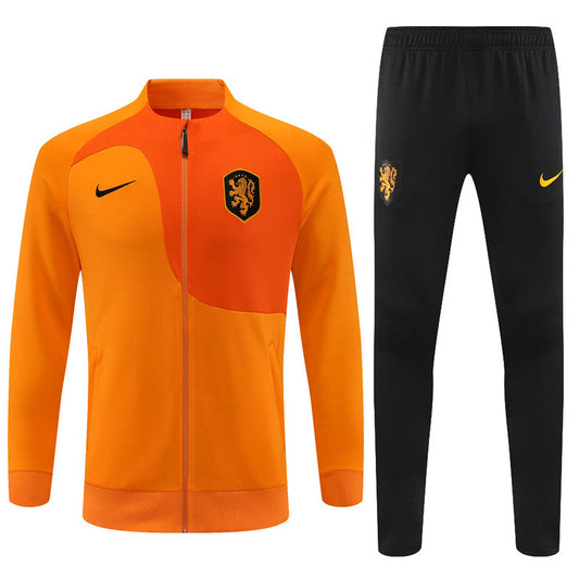 KIT CHAQUETA CREMALLERA + CHÁNDAL OLANDA 2022/23